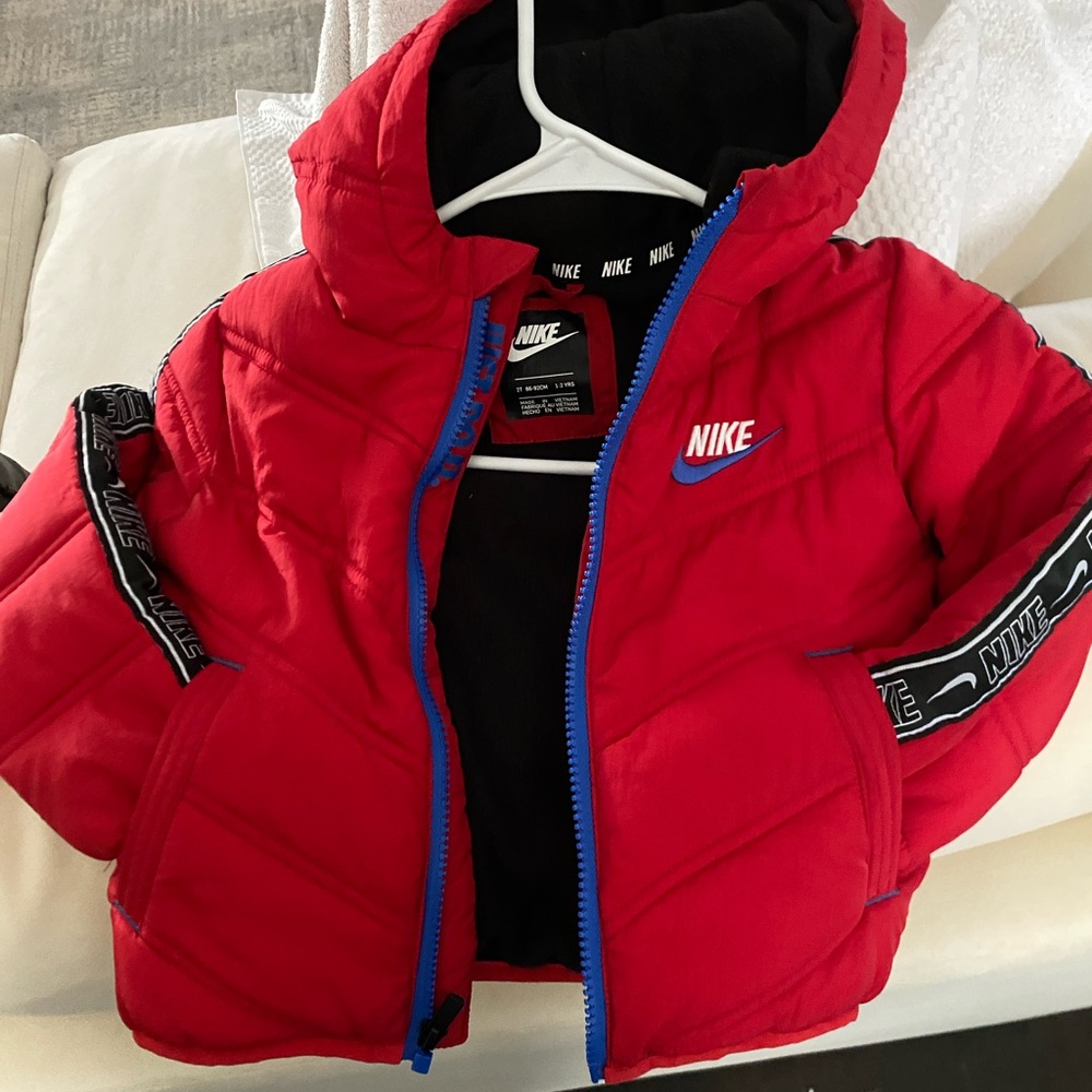 Nike red jacket 2T